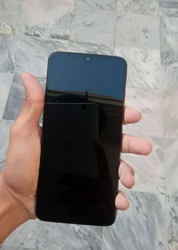 One Plus 7 panel disable phone 1