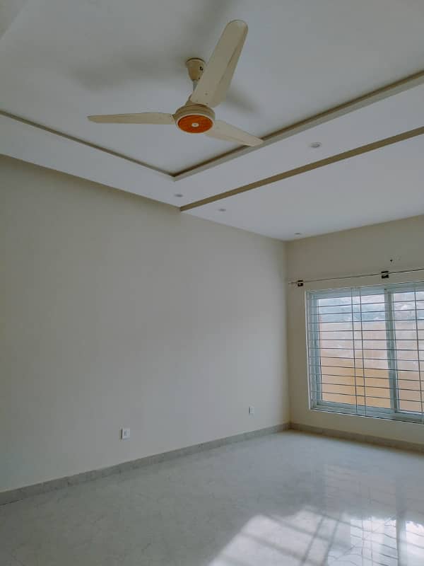 10 Marla brand new house available for rent in bahria enclave Islamabad 7