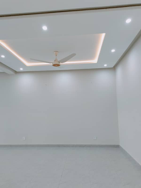 10 Marla brand new house available for rent in bahria enclave Islamabad 8