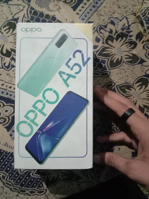 Oppo A52 4/128 with original box and charger 1