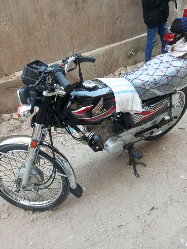 cg125 honda 2024 karachi num 1