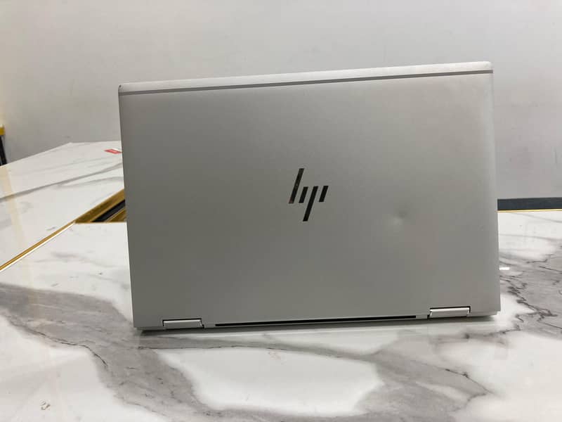 HP Elitebook 1030 G4 X360 - Core i7 8th Gen, 16GB RAM, 256GB SSD | Win 4