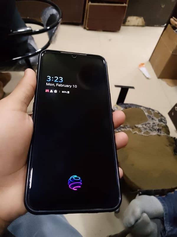 LG v60 5G phone 3