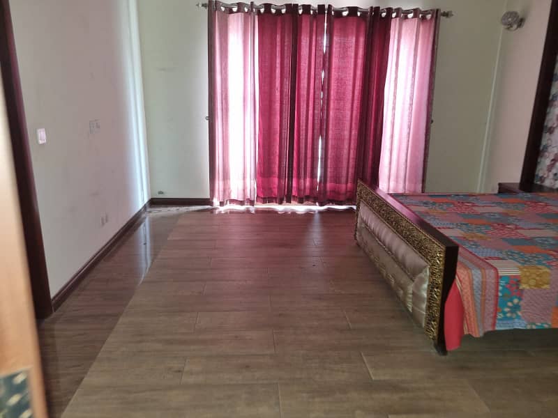 1 Kanal Fully Furnished Upper Portion Lower Portion Lock House For Rent In Bahria Town Lahore. 6