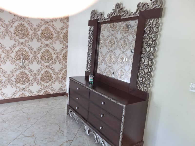 1 Kanal Fully Furnished Upper Portion Lower Portion Lock House For Rent In Bahria Town Lahore. 10