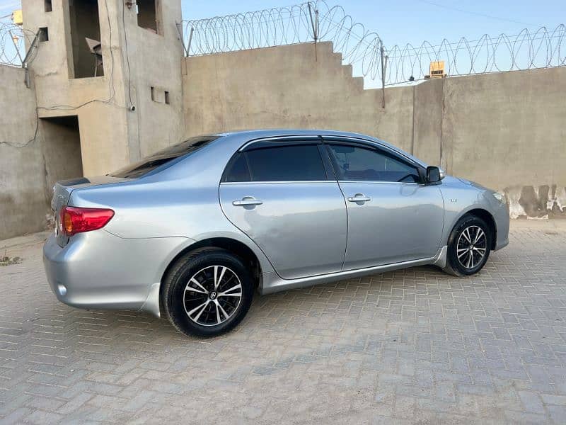 Toyota Corolla GLI 2010 B2B Full original 3