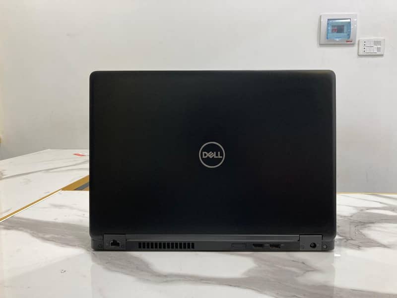 Dell Latitude 5490 - 14" FHD, Core i7 8th Gen, 16GB RAM, 256GB SSD | O 2