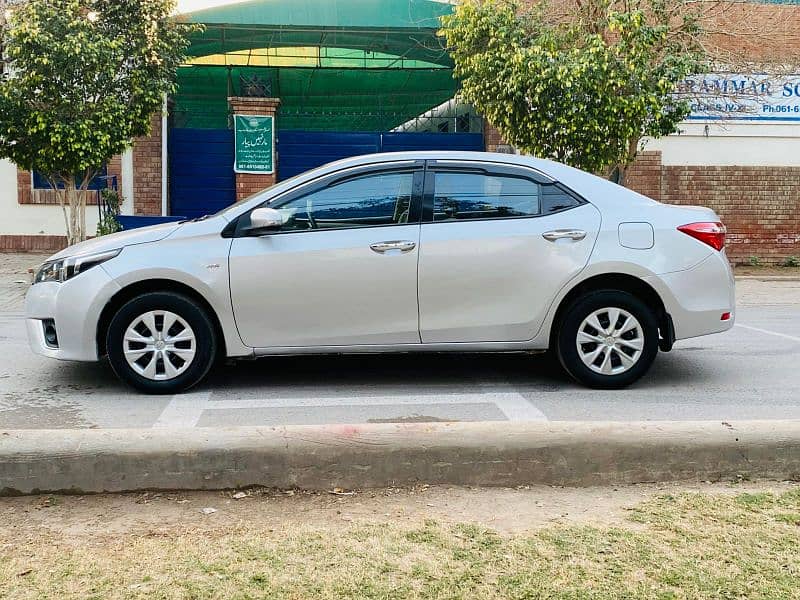 Toyota Corolla GLI 2016 brand new condition 1