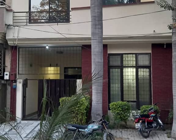 5 Marla luxury House available For Sale In Nespak Housing Society Lahore 1