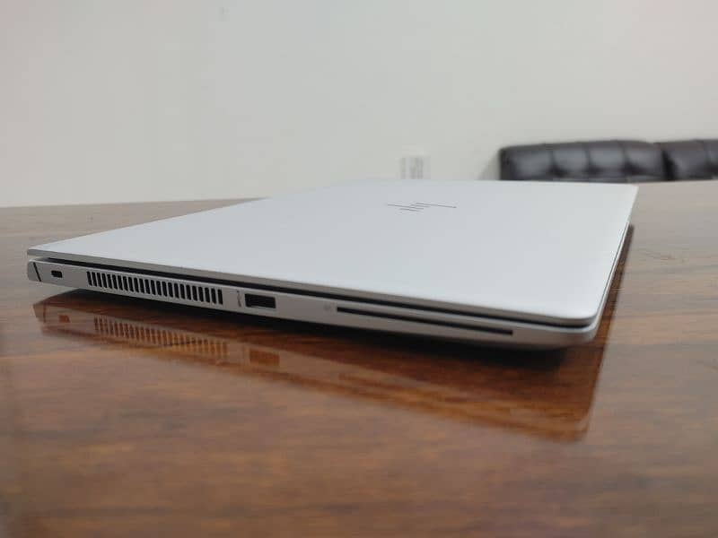 Hp elitebook 840 G6 i7 8th gen 1