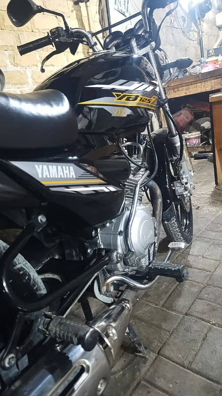 Yamaha YBR125-Z DX 11