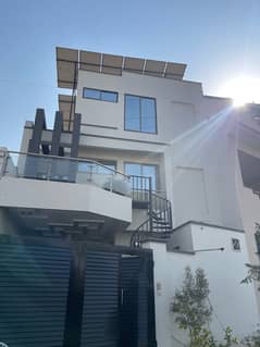 5.5 marla house fully furnished wapda town phase 2 Q block