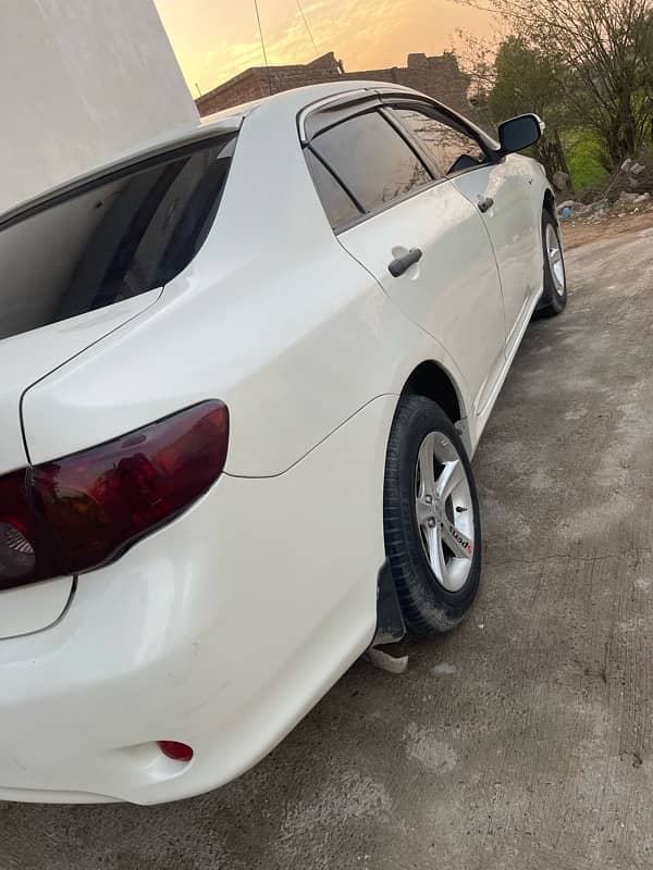 Toyota Corolla XLI 2010 Islamabad Nhmbr 4