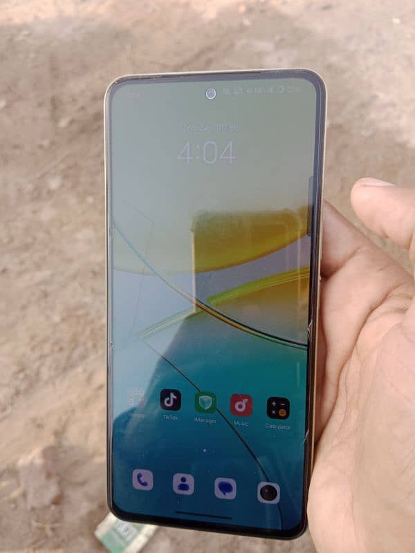 Vivo Y100 all most new 1