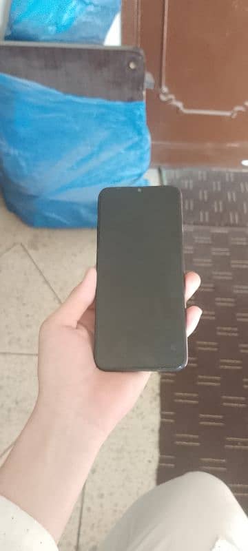 infinix hot 8 lite (urgent sale) 1