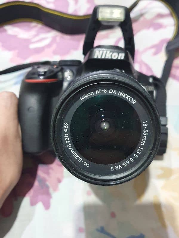 Nikon D5300 DSLR Camera 18-55 lens 0
