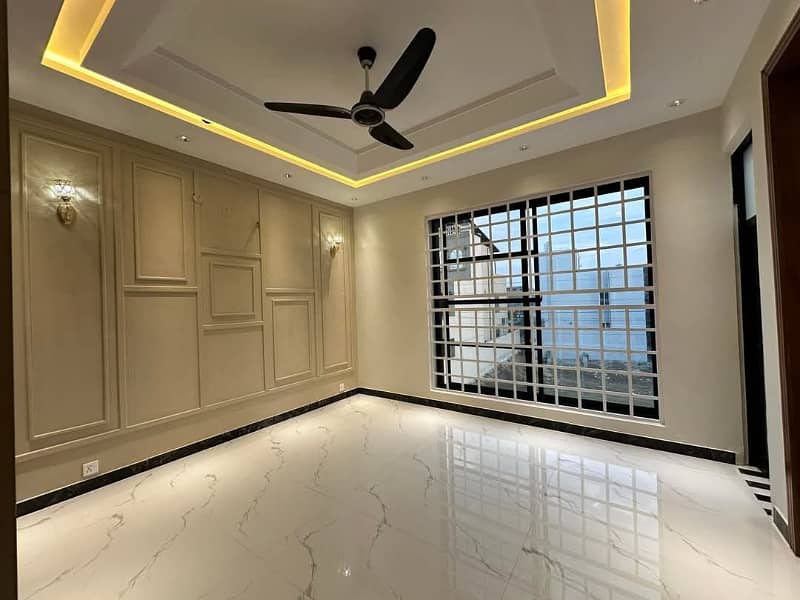 10 Marla brand new house for sale in Lda Avenue 1 9