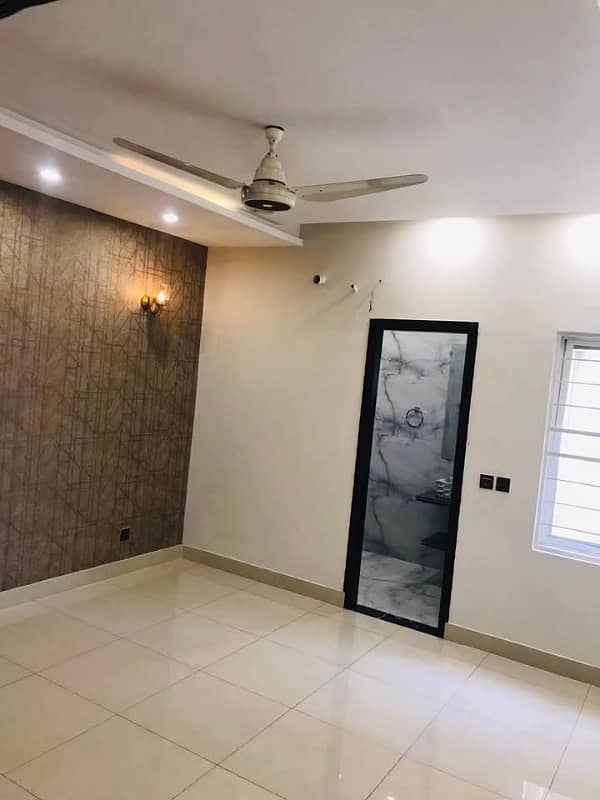 5 marla like a new beautiful tile floor full house for rent in Dha rahbar 21