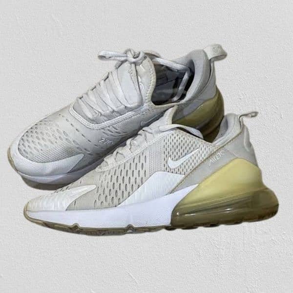 NIKE AIR MAX 270 0