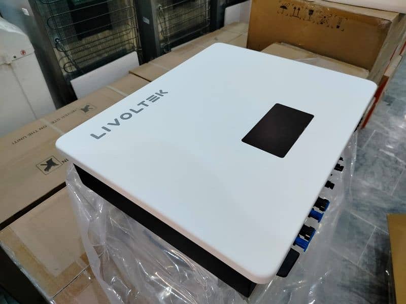 Livoltek 10KW On-Grid solar inverter. 1