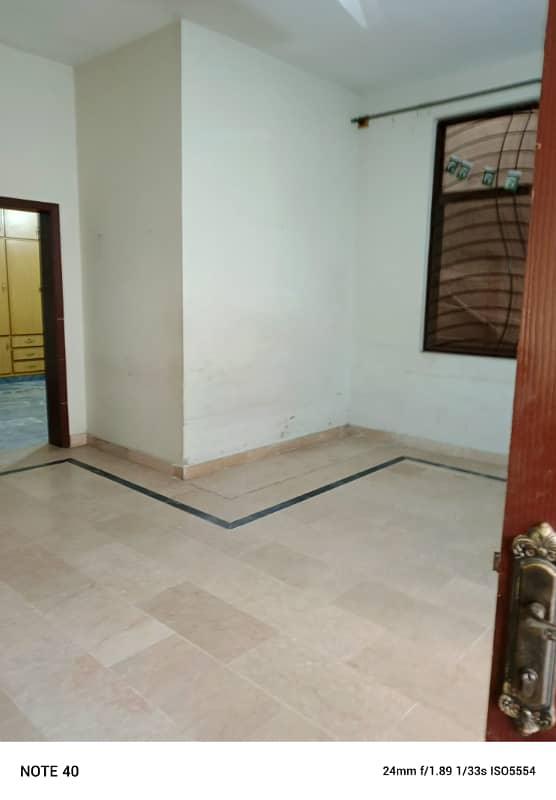 Upper portion house for rent in afsha colony near range road Rwp 8