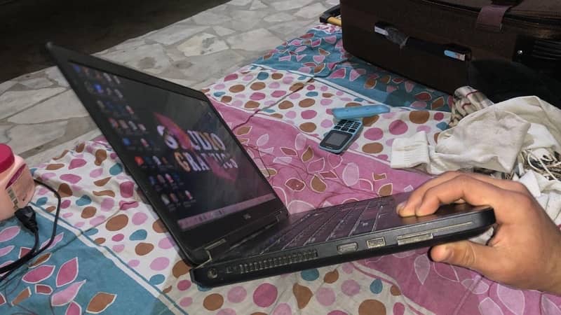 dell laptop 2