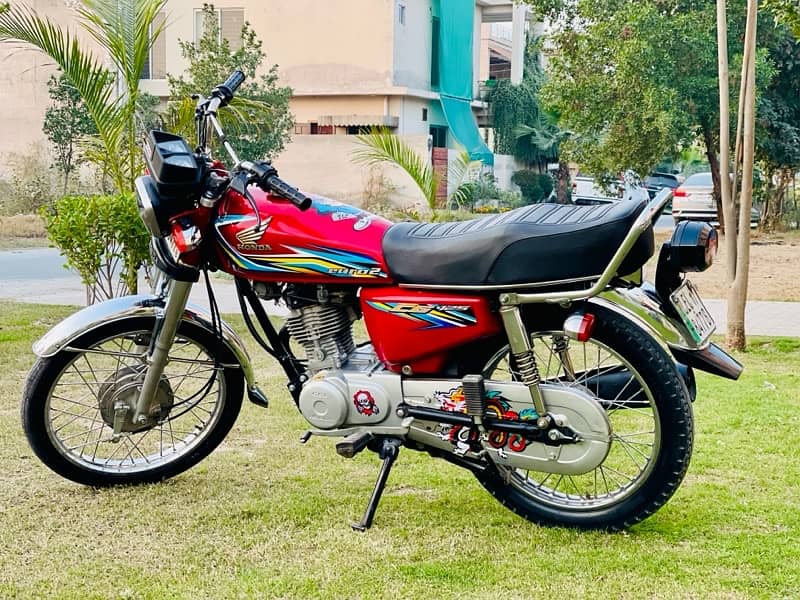 Honda CG 125 (2017B) Model 2018 Graphics 5