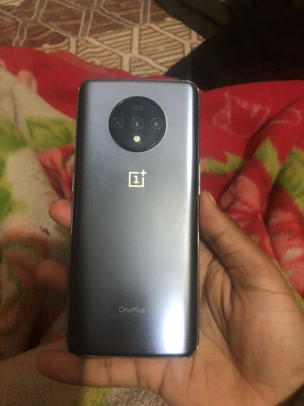 One Plus 7t PTA Pach 8/128 2