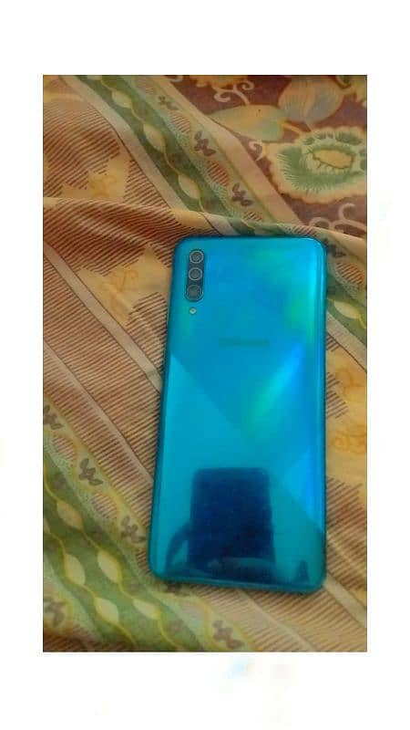 Samsung a30s 0