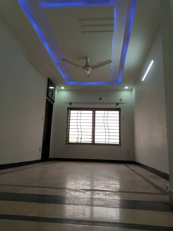 7 Marla Ground Portion Availabe For Rent in G-15 Islamabad. 3