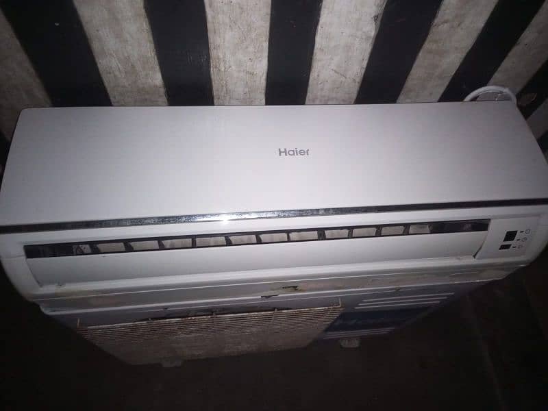 Haier 1 Ton Mint Condition 0