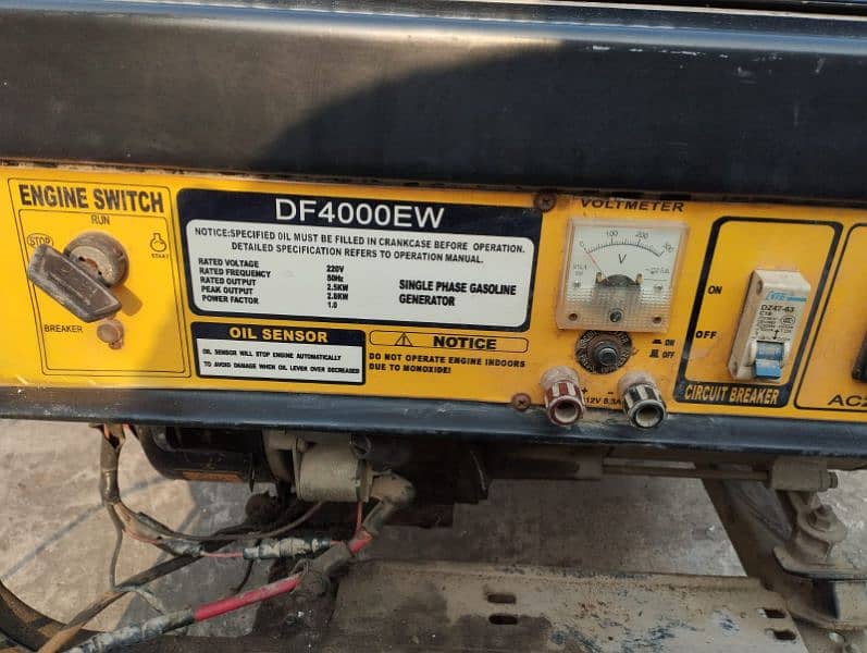 2.5kv generator good condition patrol and gas 0