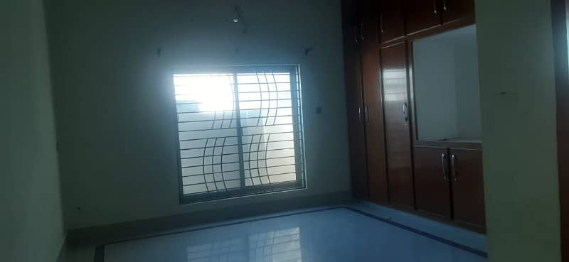 One kanal upper portion 1st floor in GECHS is available for rent. 13