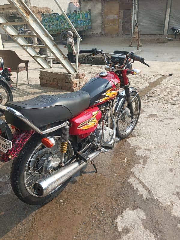 Honda 125   . . . 21  Model 1