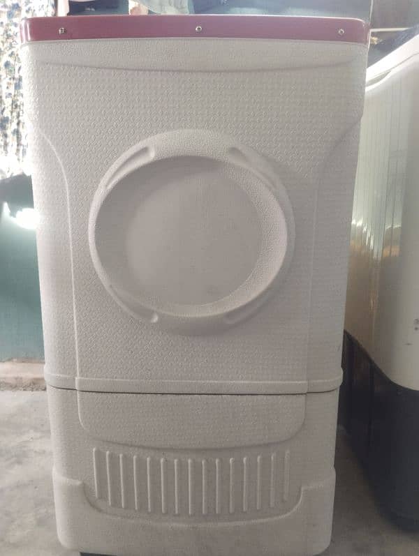 Haier washing machine and Asia dryer 3