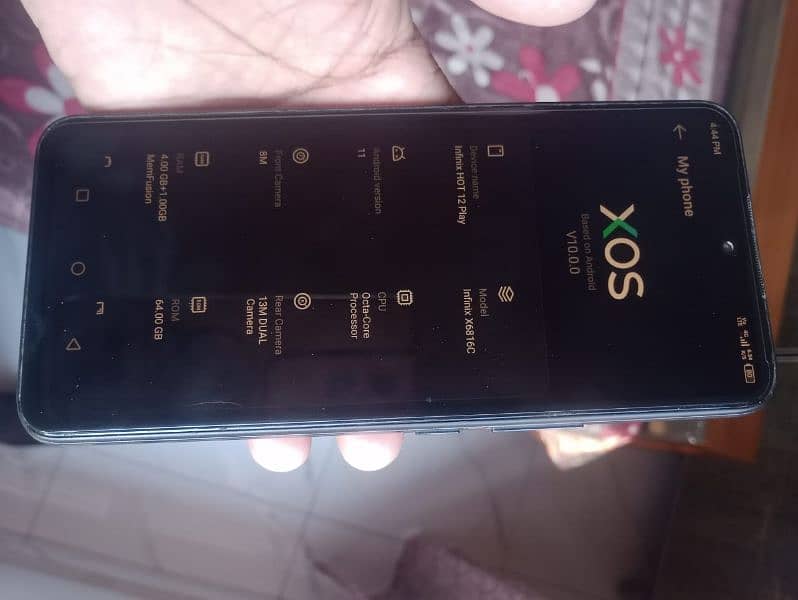 infinix hot 12 play. . . 4+3/64 2