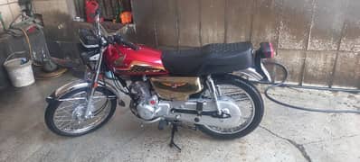 Honda 125 gold edition