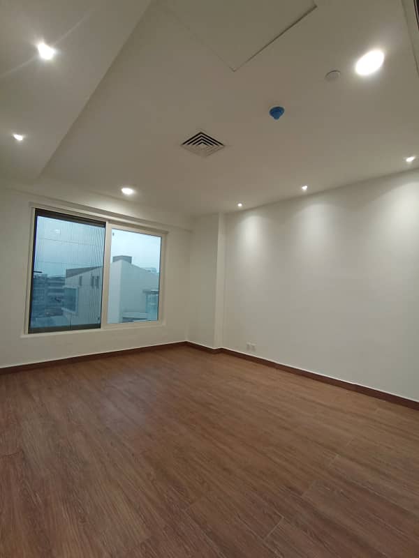 Luxurious 3 Bed Room Brand New Apartment Is Available For Rent Facing Park Corners 9