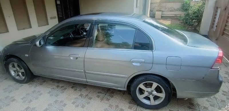 Honda Civic Oriel 2006 7