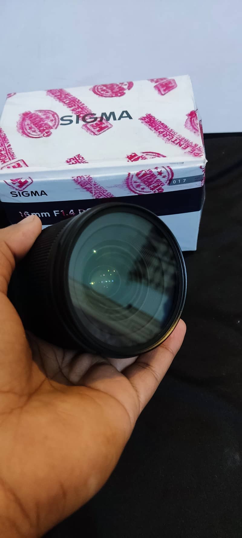 For Sale: Sony A6400 & Sigma 16mm f/1.4 Lens (Lightly Used, No Scratch 12