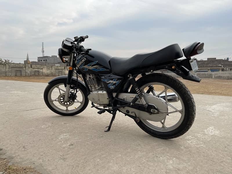 suzuki Gs 150se 1