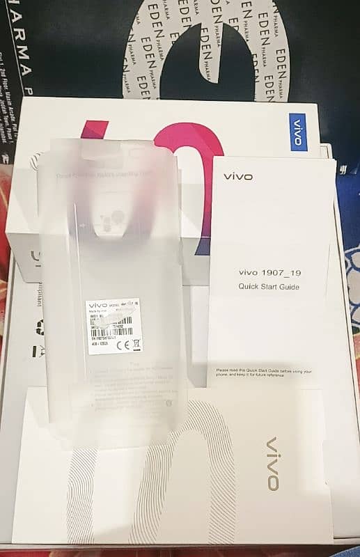 VIVO S1 BOX. . 2