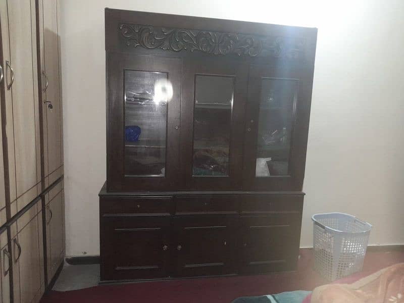 home used showcases ND drawer up 1