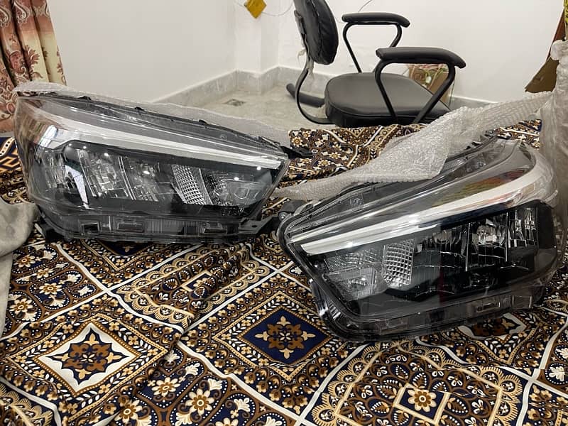 toyota raize head lights 5