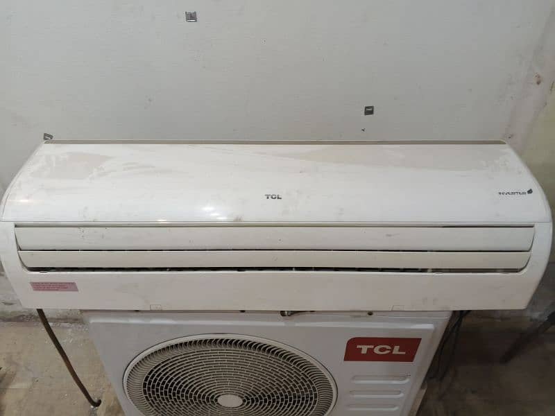 TCL Ac 2 ton ka hai DC inverter hai condition bilkul okay hai 0