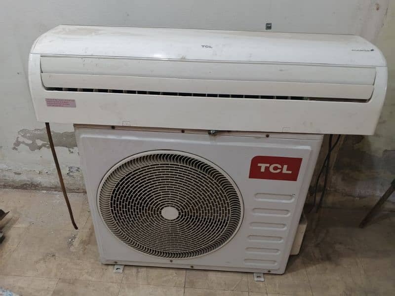 TCL Ac 2 ton ka hai DC inverter hai condition bilkul okay hai 1