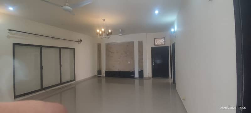 Beautiful Uper Portion For Rent 4