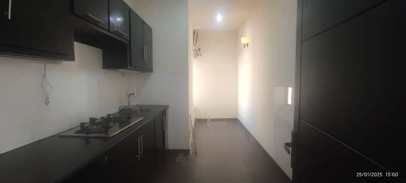 Beautiful Uper Portion For Rent 7