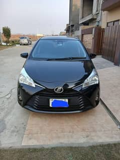 Toyota Vitz 2019 bumper to bumper  genuine verified auction sheet