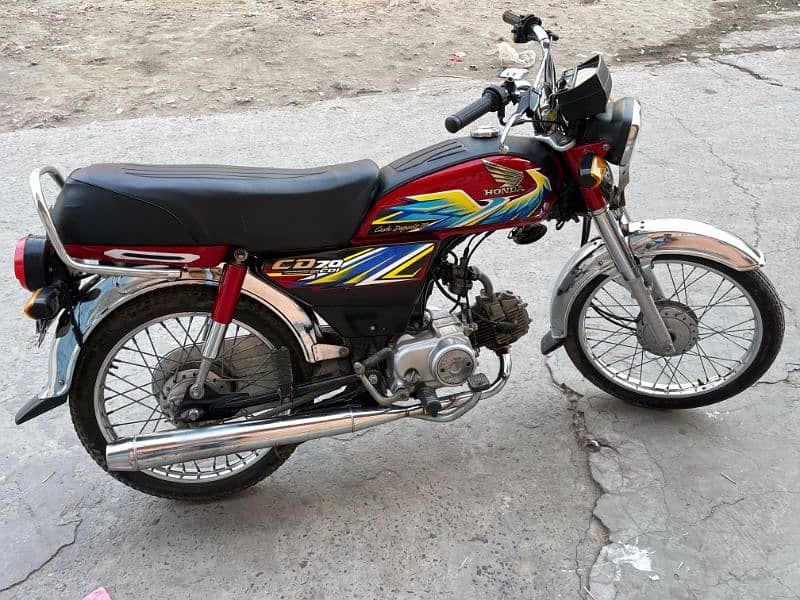 Honda 70 In mint Condition 2021 1